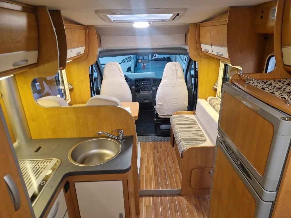 CAMPER ROLLER TEAM AF700P