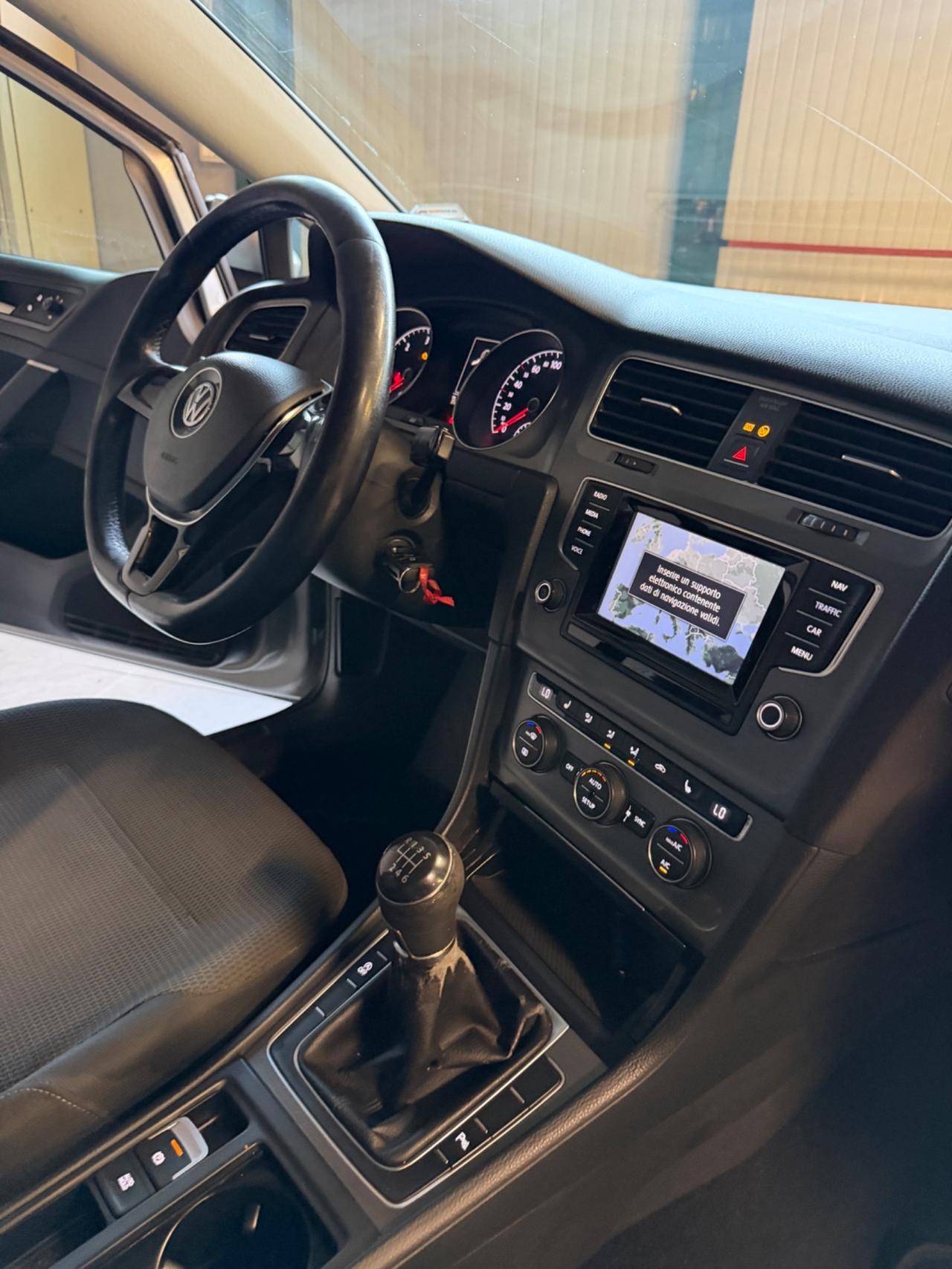 Volkswagen GOLF 2.0 TDI 5P. HIGHLINE KMCERT