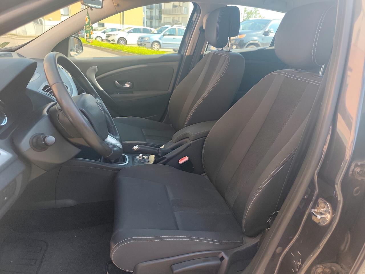 Renault Megane 1.6 Benz euro 4 cinghia fatta