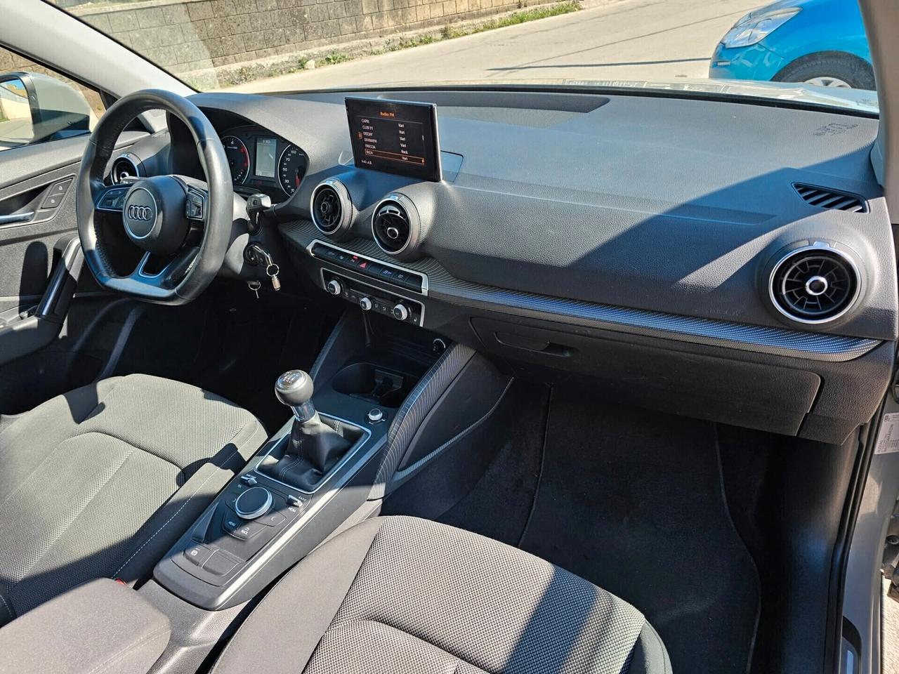 Audi Q2 1.6 TDI 116 cv Pack Luci