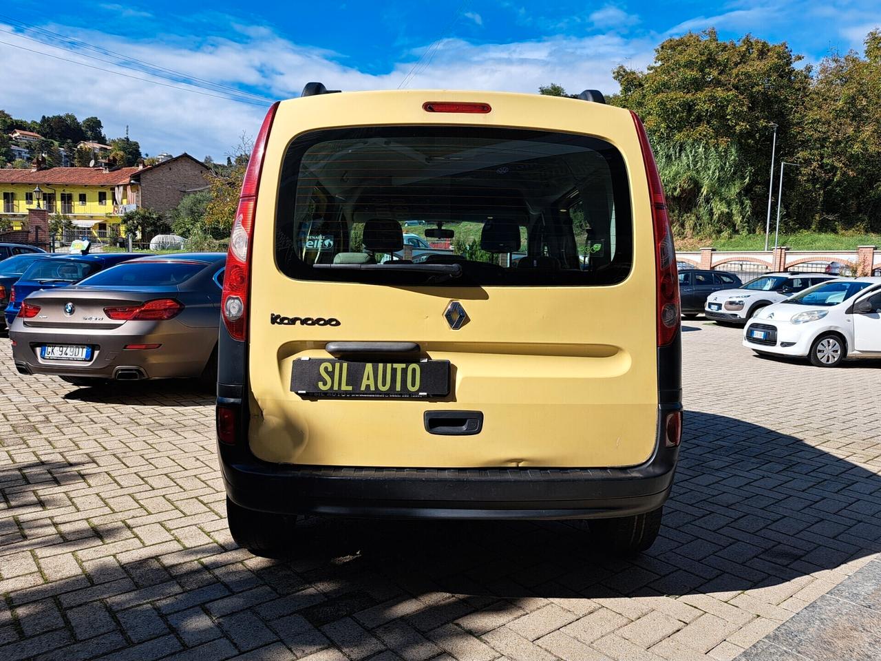 Renault Kangoo 1.5, 85CV 5 porte / OK NEOPATENTATI