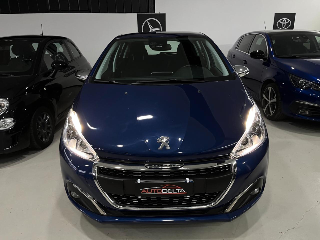 Peugeot 208 PureTech 82 5 porte Allure