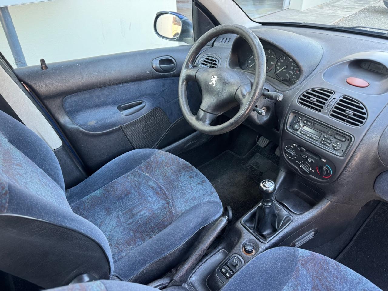 Peugeot 206 2.0 HDi 5p. XT