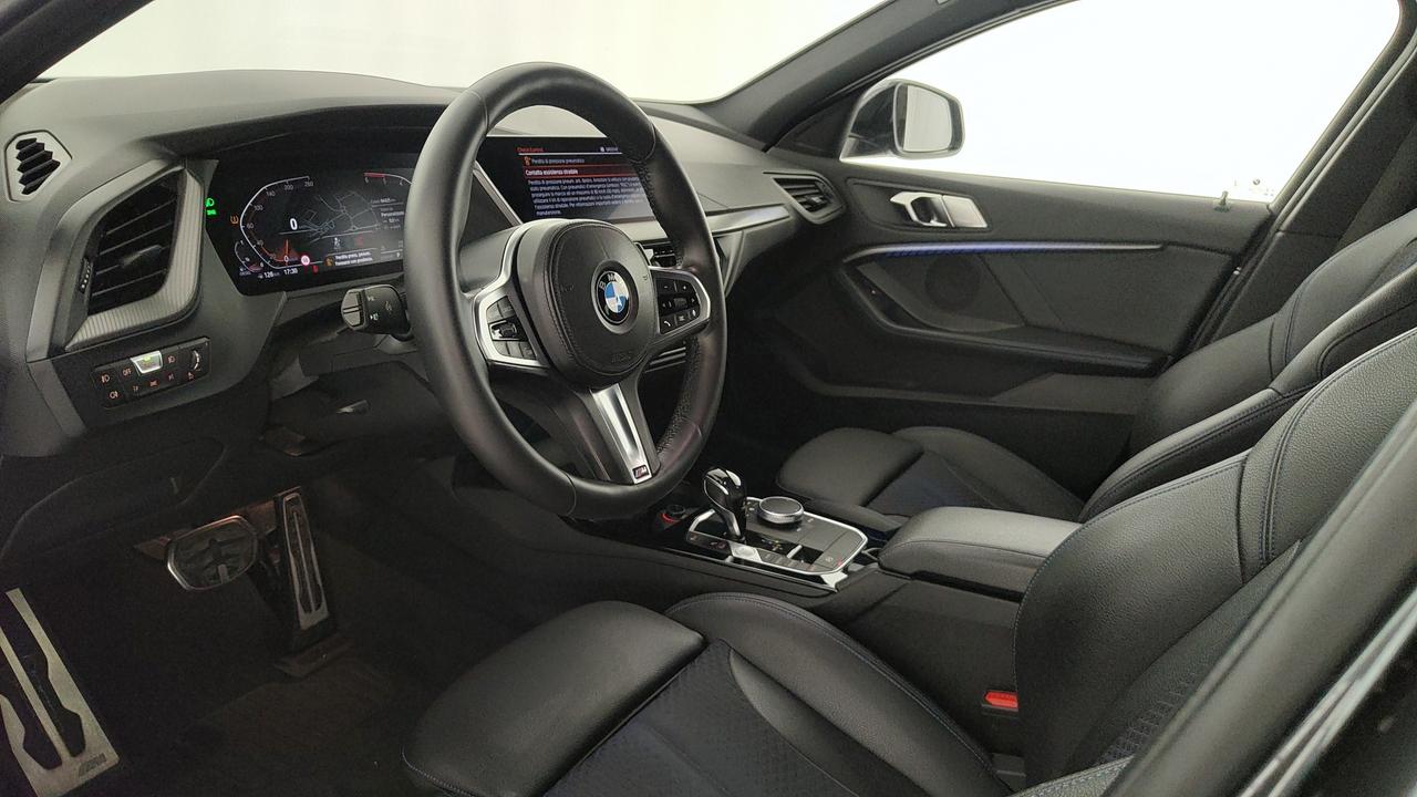 BMW Serie 1 F40 - 116d Msport auto