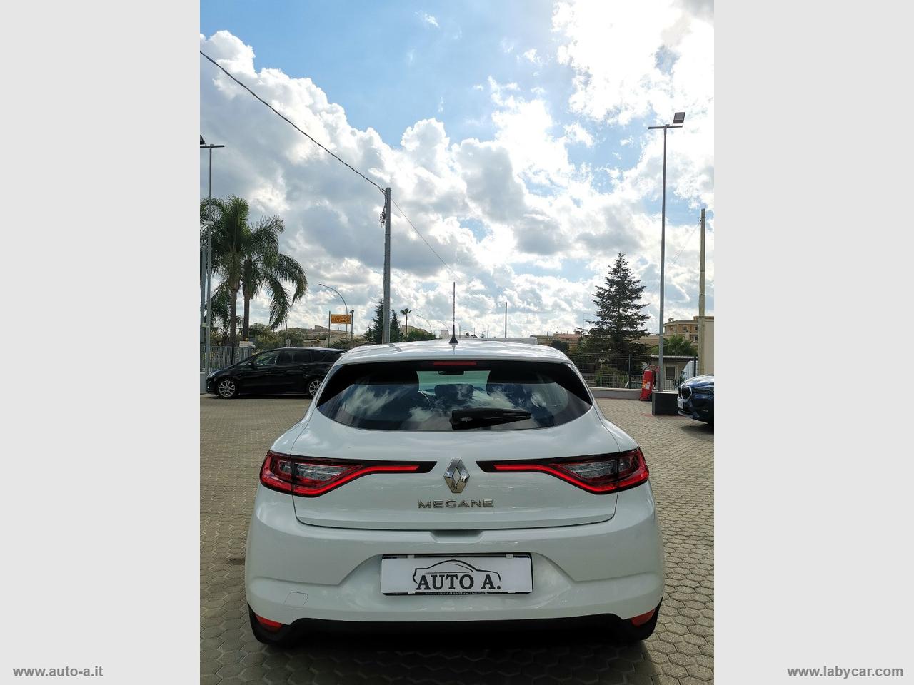 RENAULT Mégane Blue dCi 95 CV Business