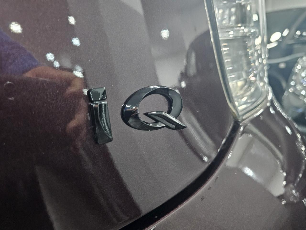 NUOVA TOYOTA iQ 1.0 VVT-i SOL 68CV BLACK LINE