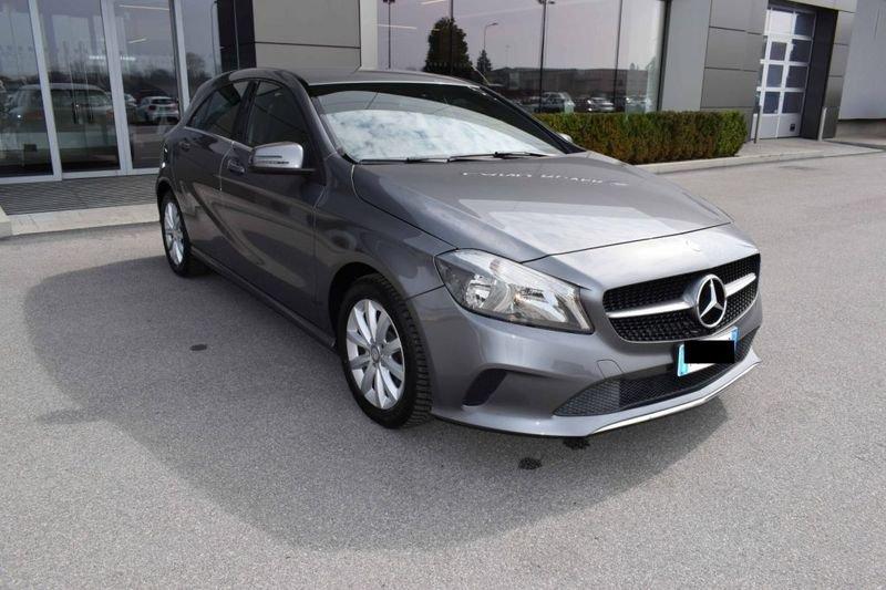 Mercedes-Benz Classe A A 160 Automatic NEOPATENTATI