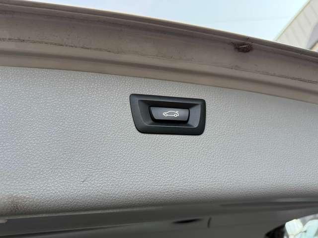 BMW 320 320d Touring Business auto