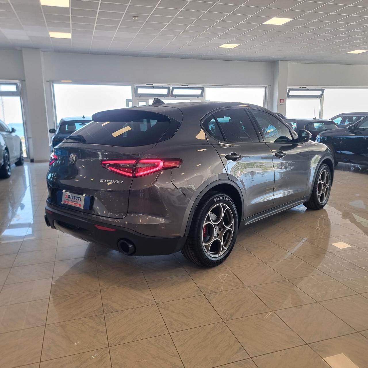 ALFA ROMEO STELVIO SPRINT 2.2 TD 190cv AT8 Q4 Euro 6D