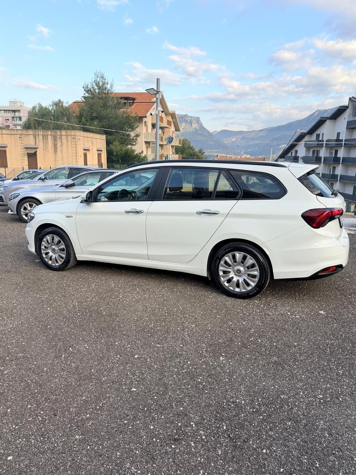 Fiat Tipo 1.3 Mjt S&S 5 porte Lounge