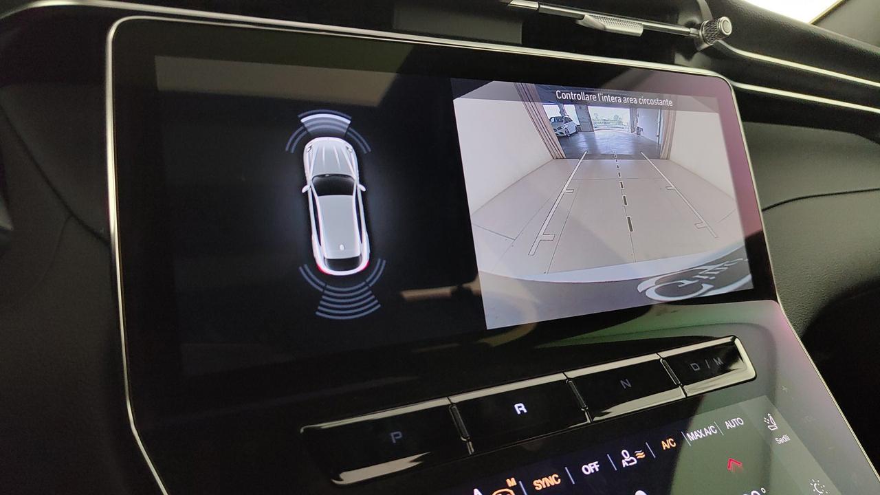 MASERATI Grecale GT Hybrid 300 My23 Nerissimo Package