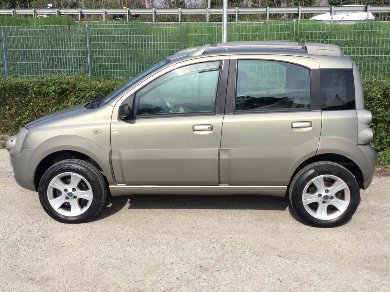 Fiat Panda 1.3 MJT 16V 4x4 Cross