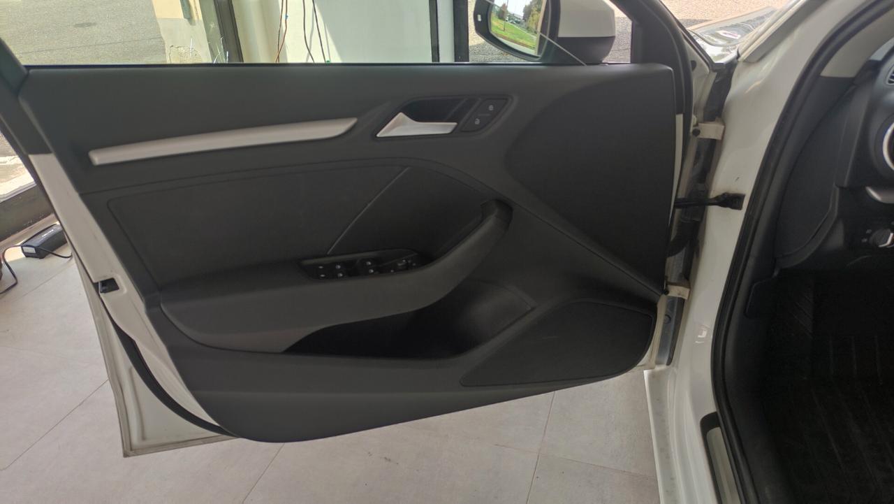 Audi A3 SPB 1.6 TDI CLEA DIESEL QUATTRO EDITION NEOPATENTATI - 2016