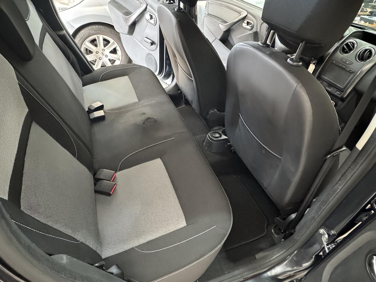 DACIA DUSTER 1.5 dci Limited U. Navigat.