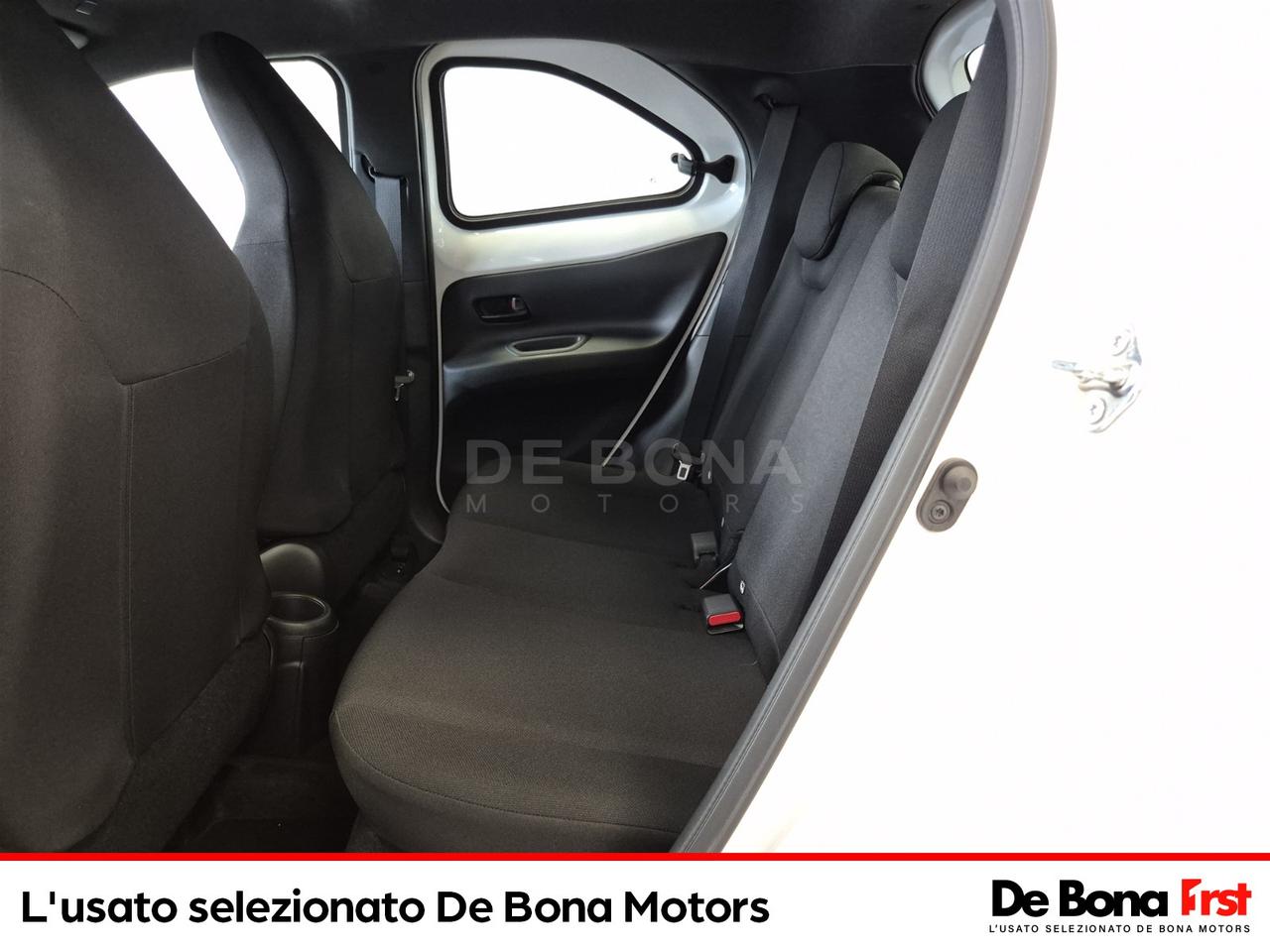 Toyota Aygo x 1.0 active 72cv