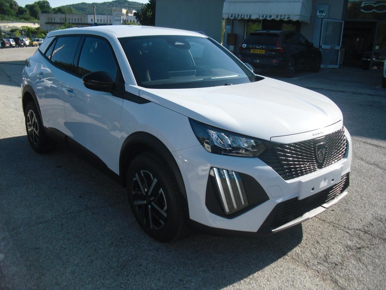 Peugeot 2008 1.2 puretech 100cv Active Pack NUOVA A KM.0!!