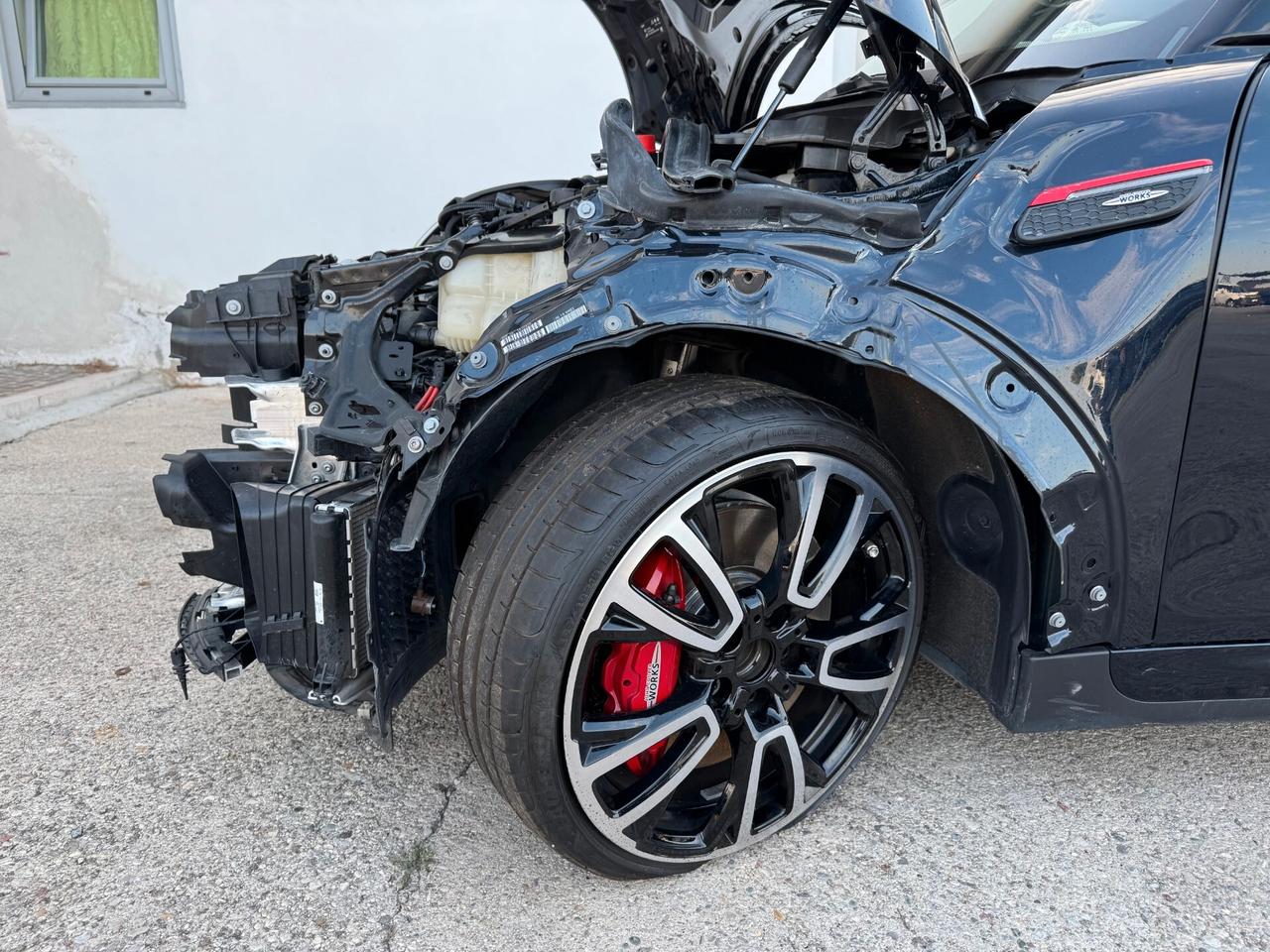 MINI John Cooper Works F56 3p 2.0 JCW auto INCIDENTATA
