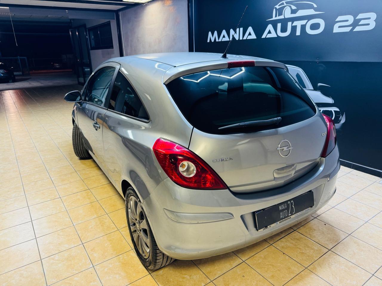 Opel Corsa 1.3 CDTI 75CV ecoFLEX 3 porte Edition*NEOPATENTATI*