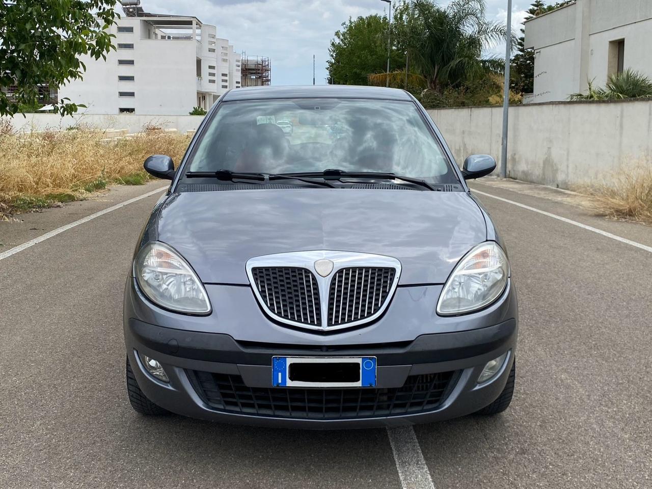 Lancia Ypsilon 1.3 Multijet 16V Argento