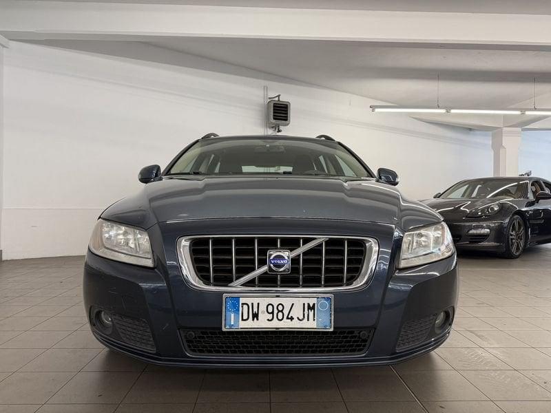 Volvo V70 V70 2.4 D Geartronic R-design