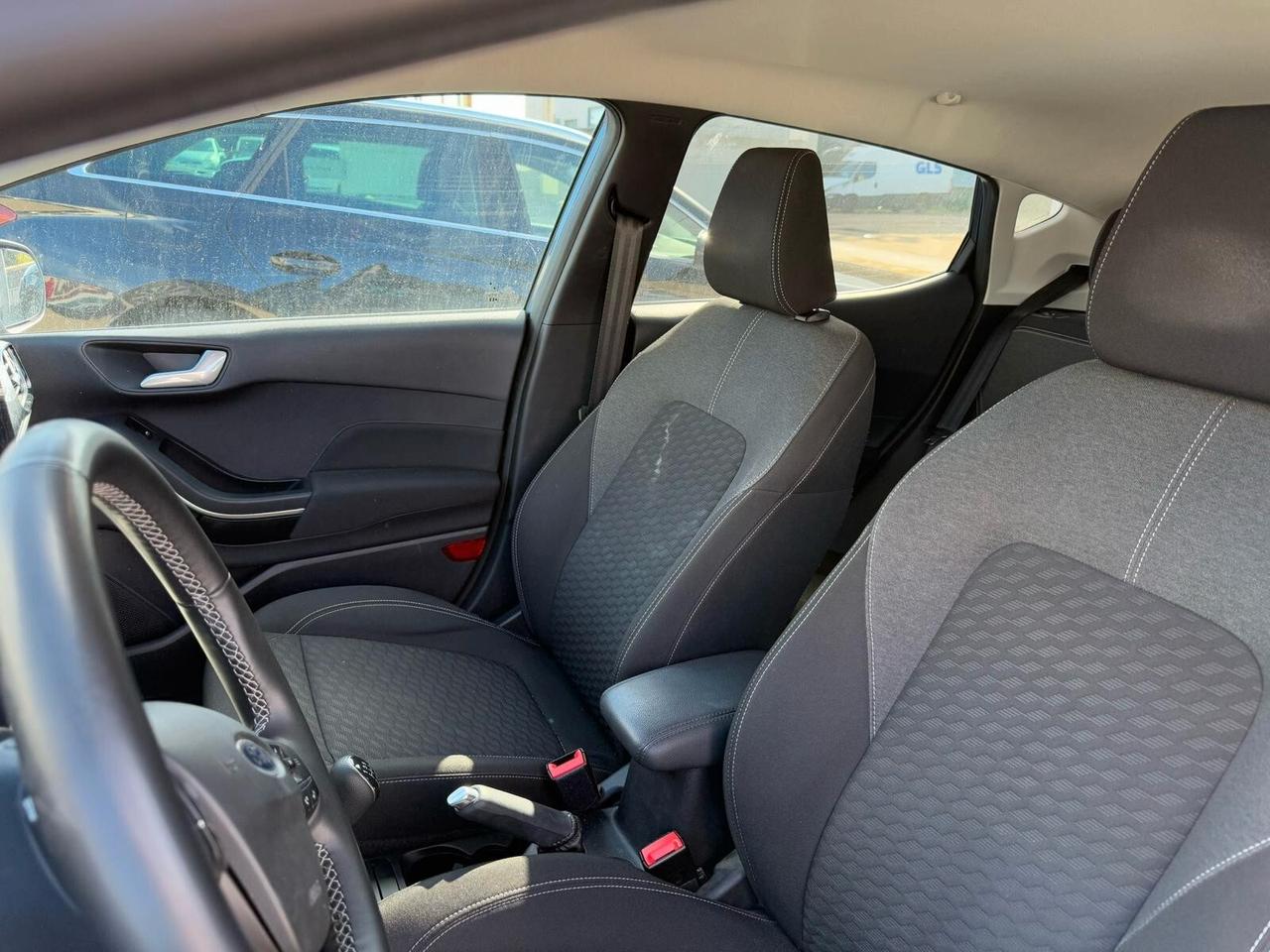 Ford Fiesta 1.0 Ecoboost Hybrid 125 CV 5 porte Titanium