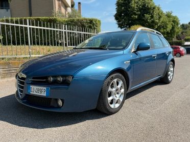 Alfa Romeo 159 1.9 JTDm Sportwagon Distinctive