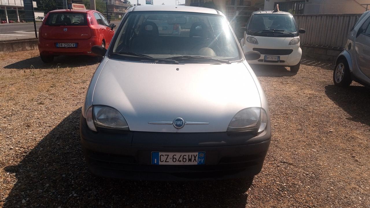 Fiat 600 1.1 Active