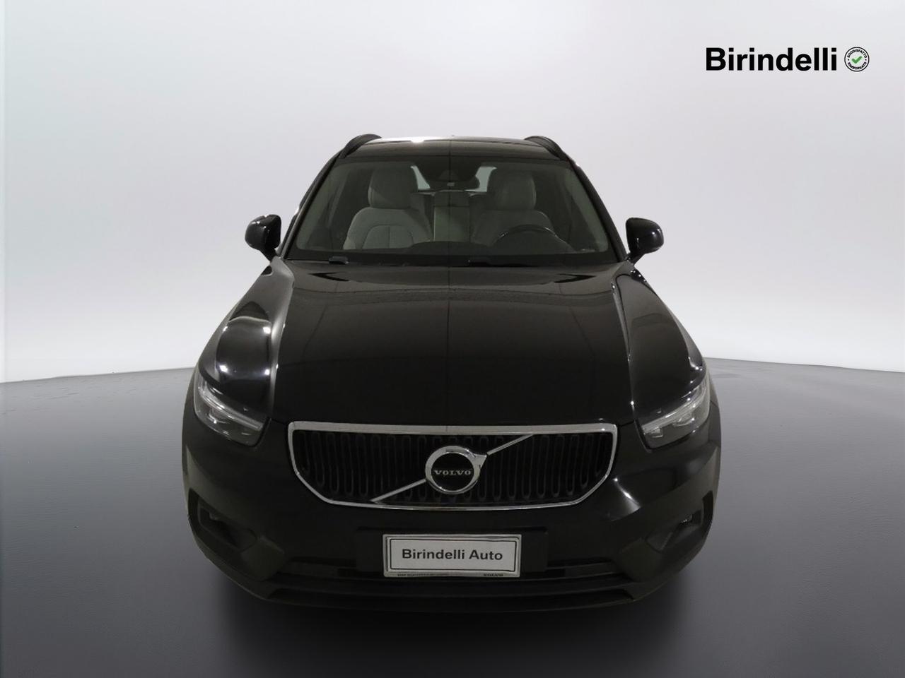 VOLVO XC40 (2017-->) - XC40 T3