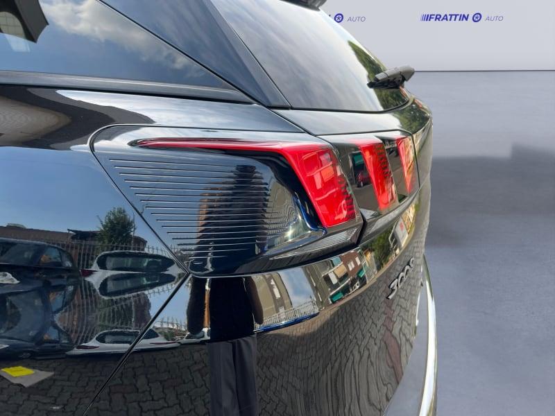 PEUGEOT 3008 BLUEHDI 120 S&S BUSINESS