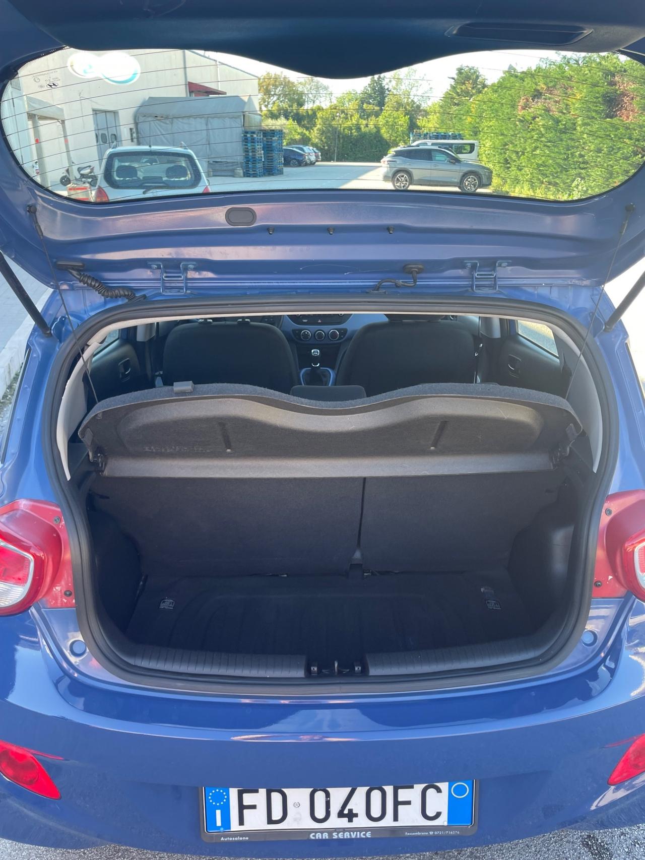 HYUNDAI i10 NEOPATENTATI 1.0 BENZINA 33.000 KM 2016