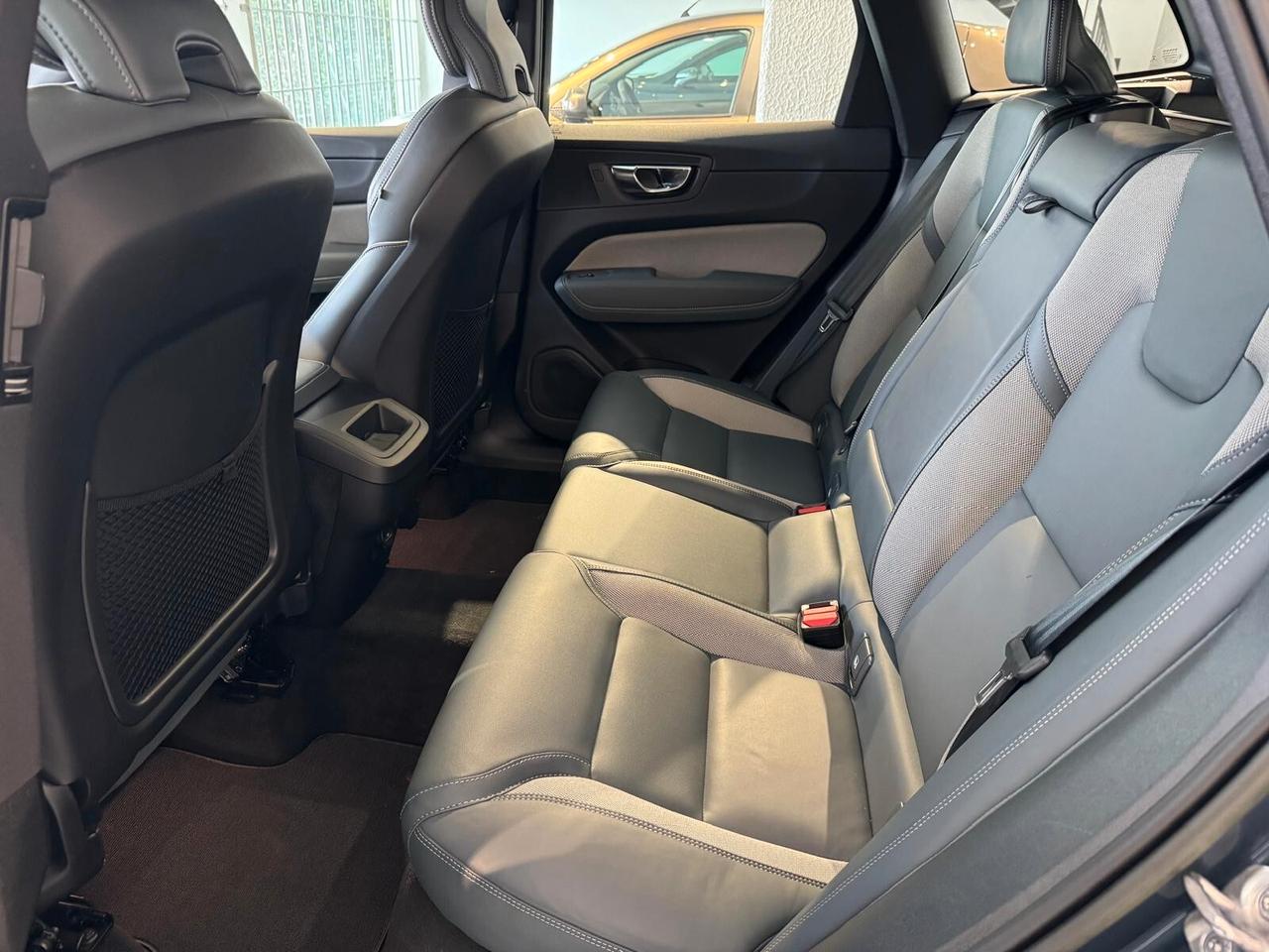 Volvo XC 60 XC60 B5 (d) AWD automatico Ultimate Bright