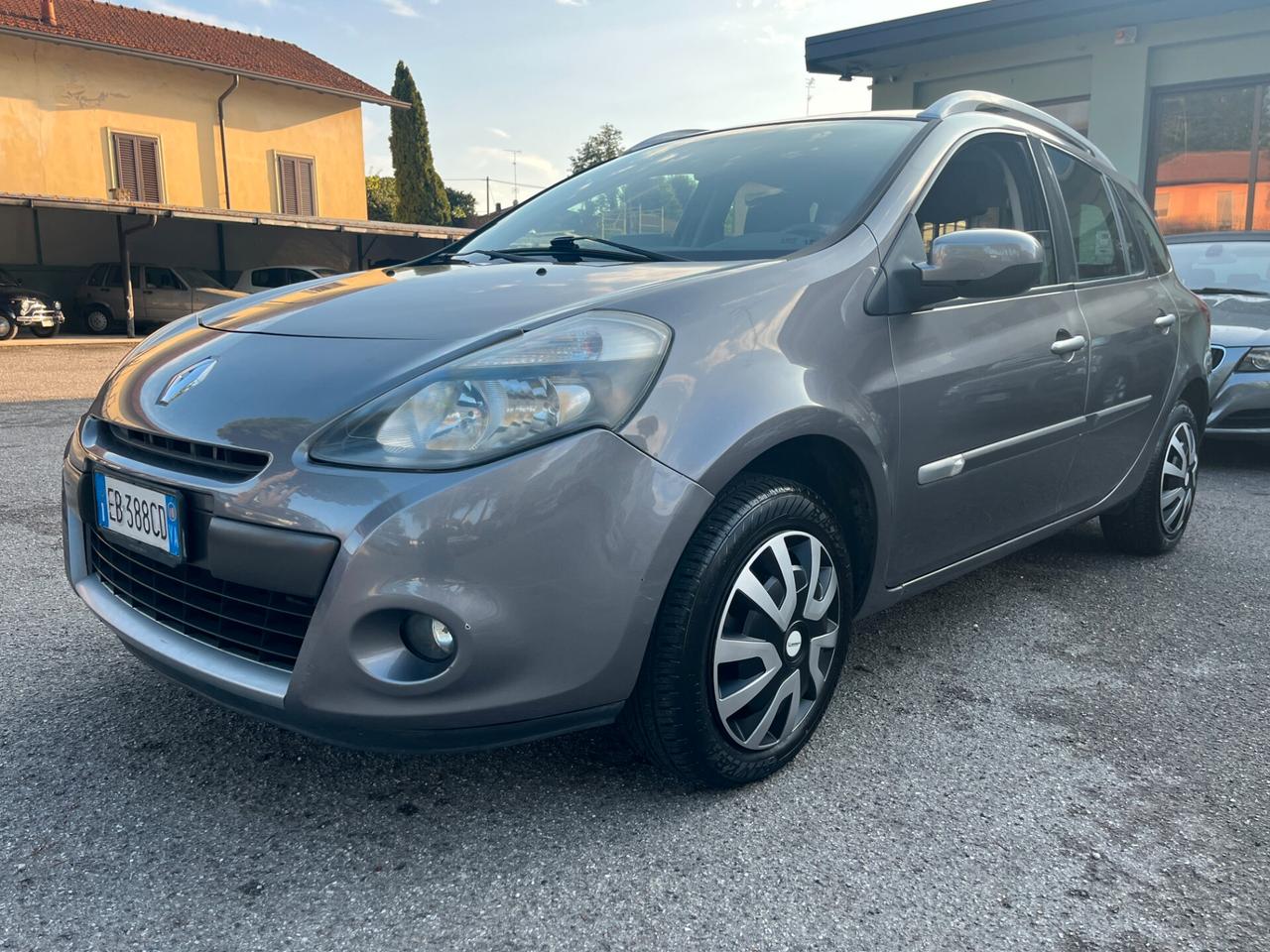 Renault Clio 1.2 16V SporTour Dynamique