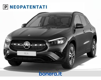 Mercedes GLA 180 180 Progressive Advanced Plus 7G-DCT
