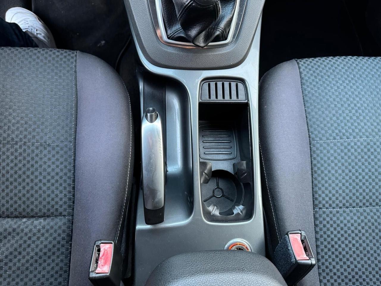 FORD C-MAX 1.6 TDCi 110cv TITANIUM DPF