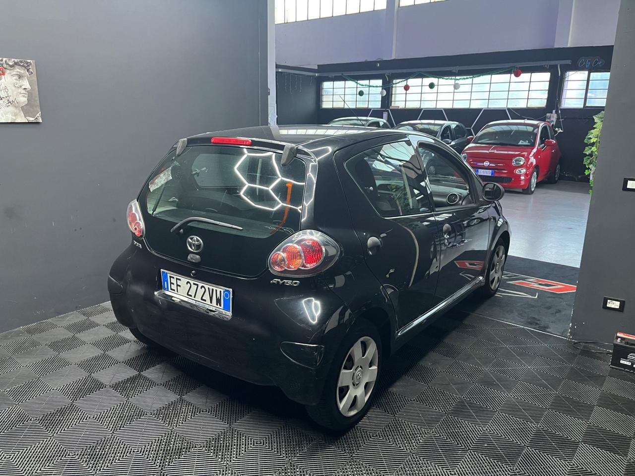 Toyota Aygo 1.0 Benzina (2010) – Perfetta per Neopatentati e Città!