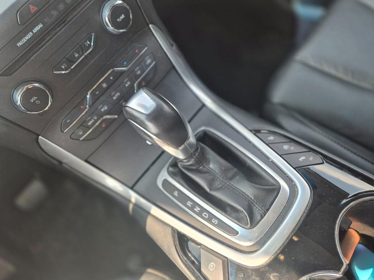 Ford Edge 2.0 tdci Vignale s&s awd 210cv powershift