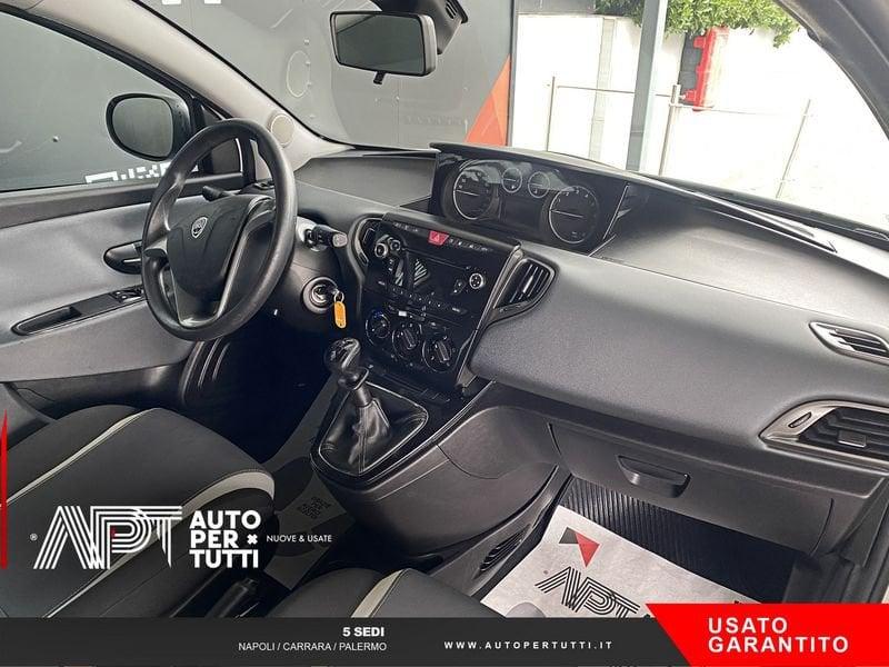 Lancia Ypsilon Ypsilon 0.9 t.air Elefantino ecochic metano 80cv E