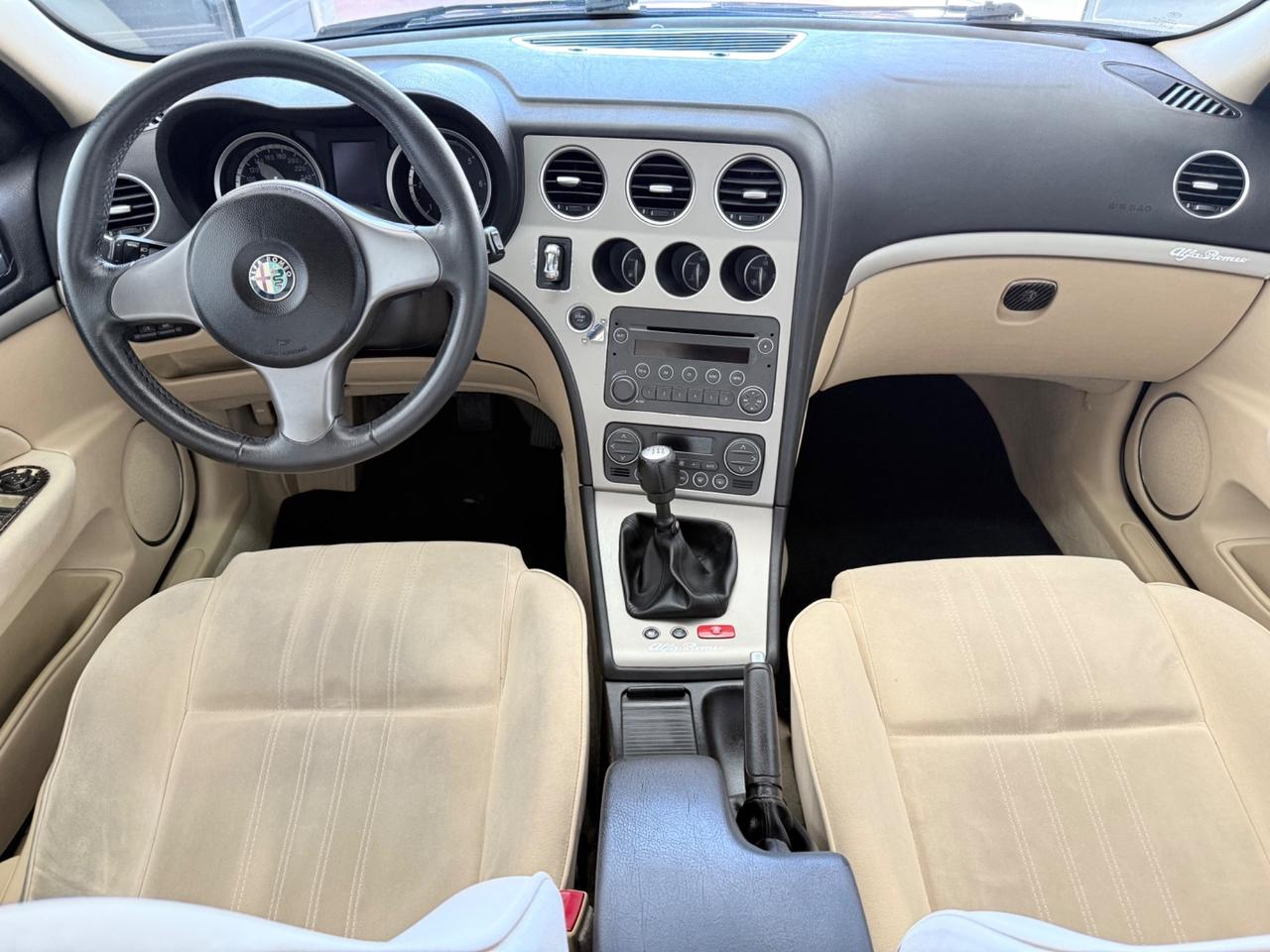 Alfa Romeo 159 1.9 JTDm 16V Exclusive