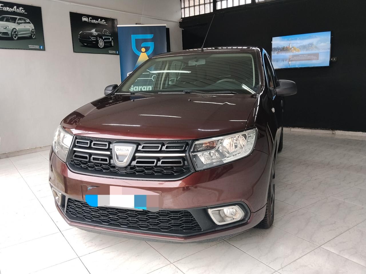Dacia Sandero 900 bnz / GPL 2017 CON GARANZIA