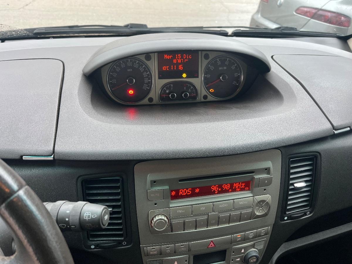 LANCIA Musa 1.4 16V EURO 5 S&S Oro Plus