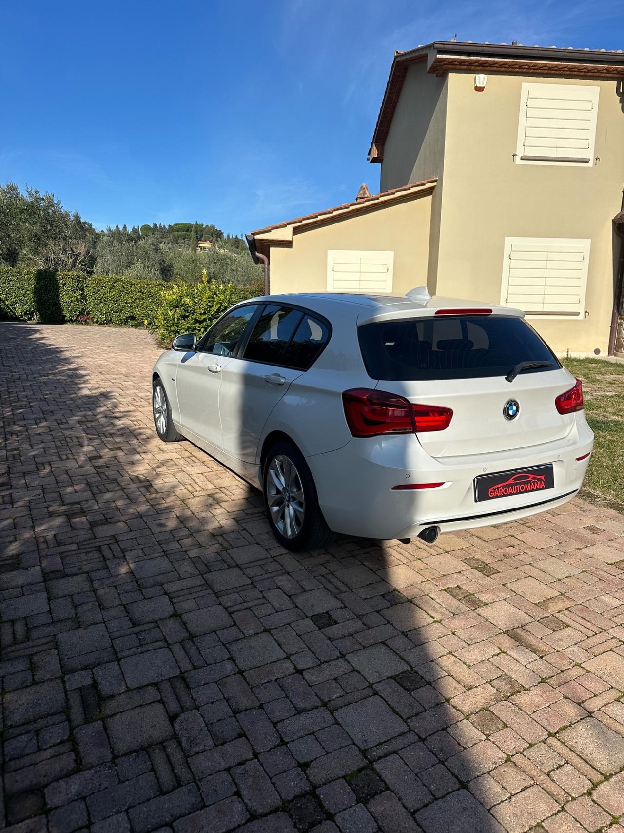 Bmw 116 116d 5p. Urban