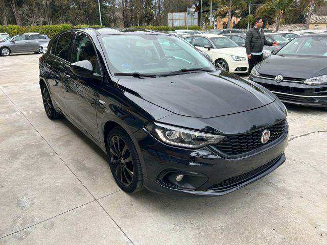 FIAT Tipo 1.6 Mjt S&S Black Edition