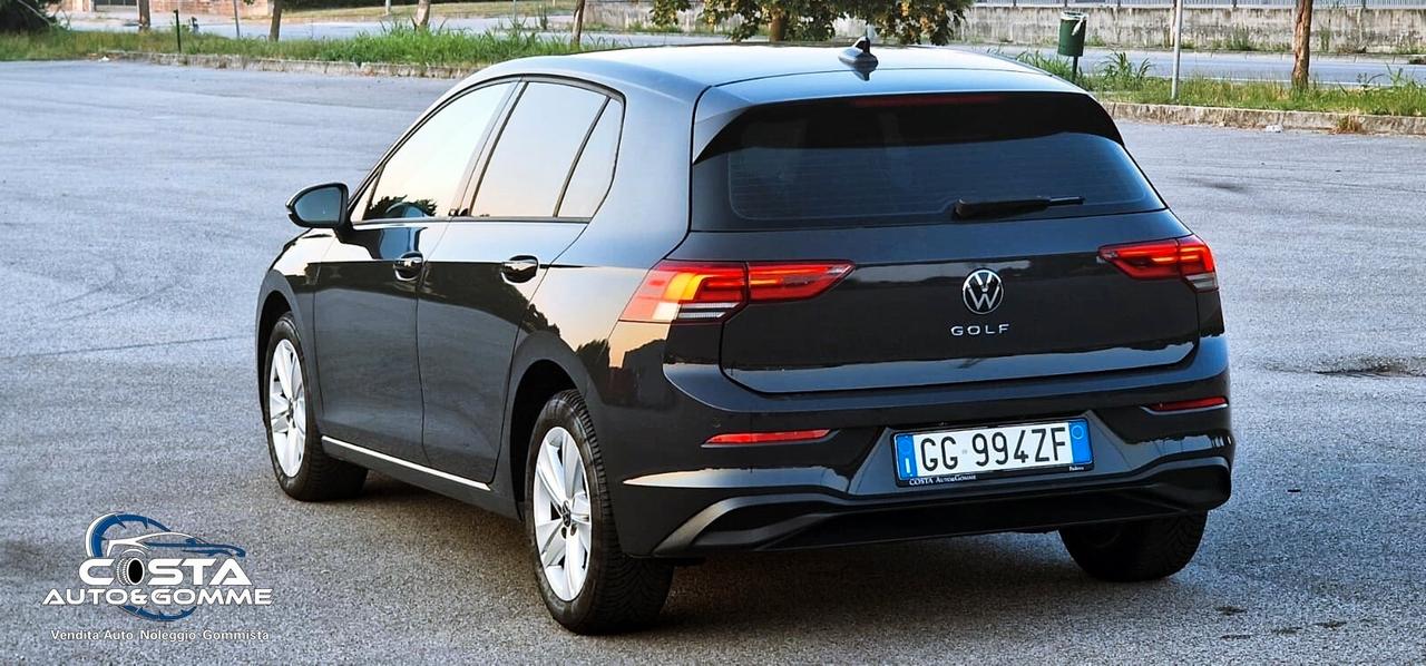 volkswagen Golf VIII 2020 2.0 tdi 115cv ok Neopatentati