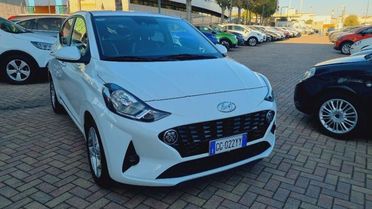 HYUNDAI i10 1.0 MPI Tech