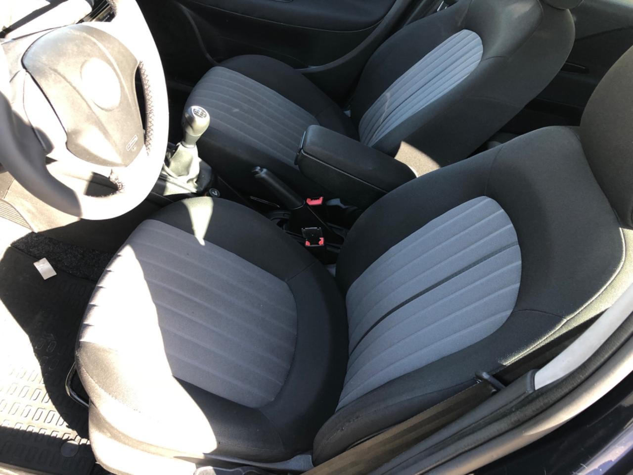 Fiat Punto 1.3 MJT II S&S 95 CV 5 porte Street