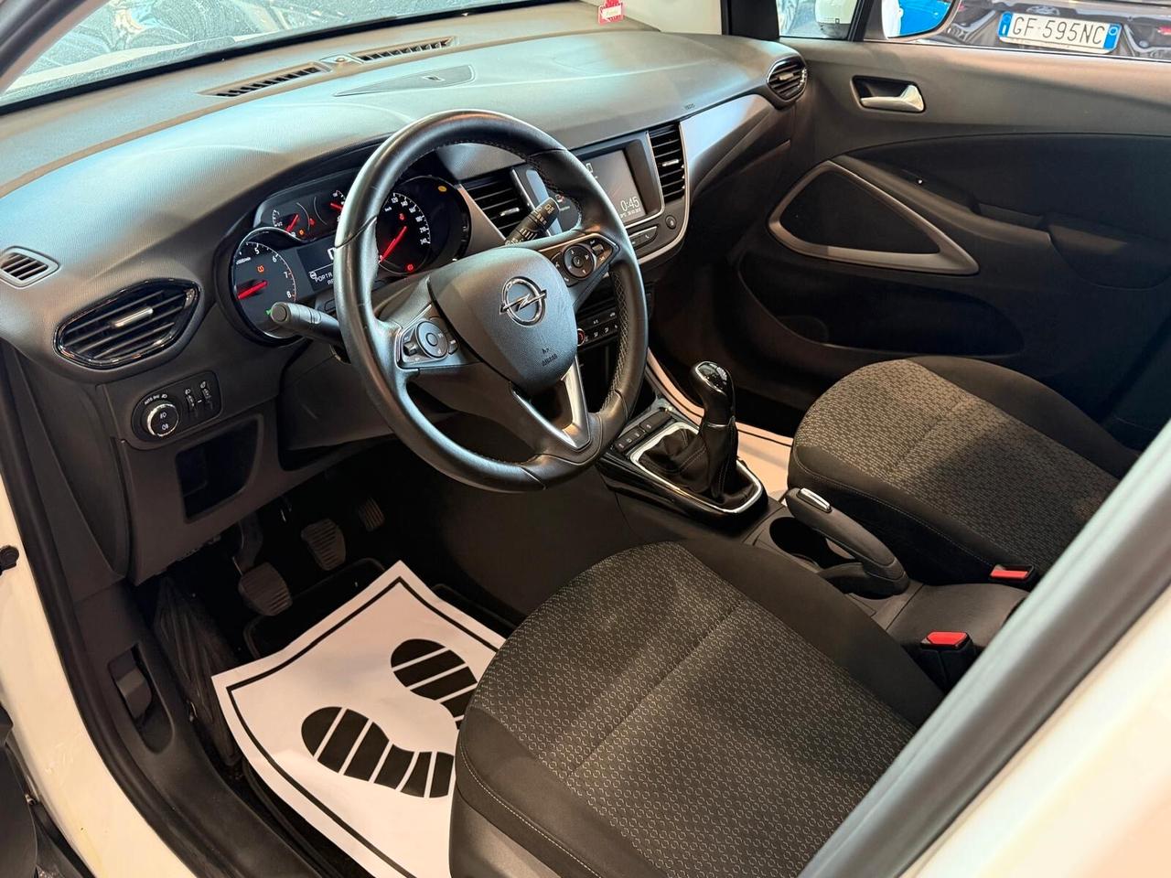 Opel Crossland X 1.2 12V Advance