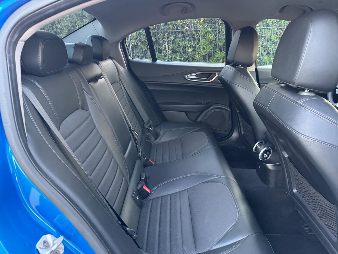 Alfa Romeo Giulia 2.2 Turbodiesel 190 CV AT8 B-Tech