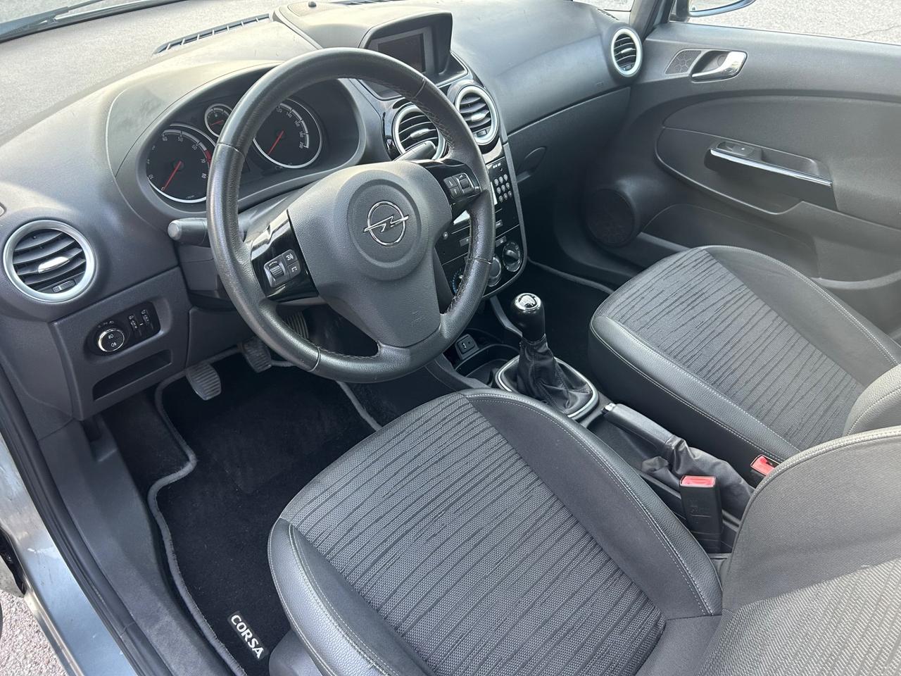 Opel Corsa 1.2 5 porte Sport*Neo patentati *