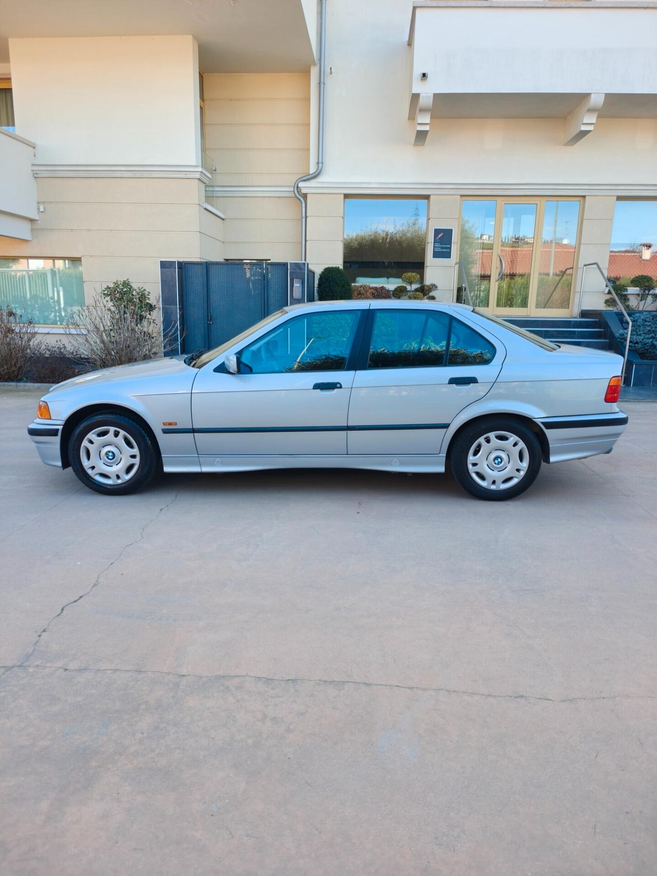 Bmw 318 318i cat 4 porte