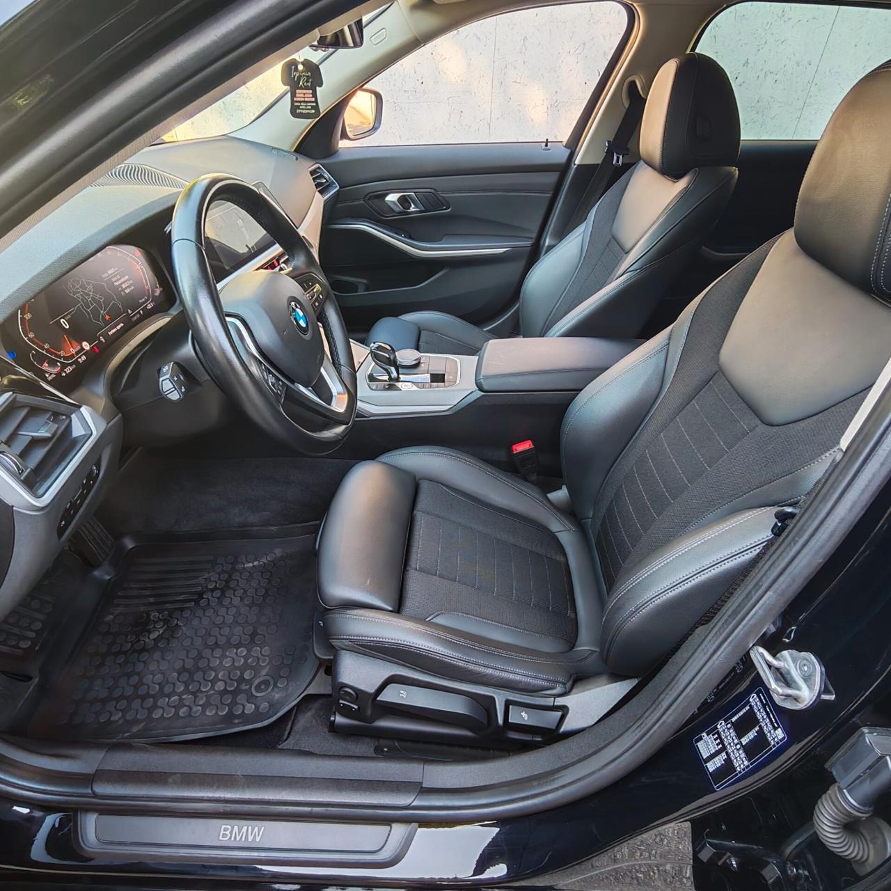 Bmw 318d 48V Touring Business Advantage